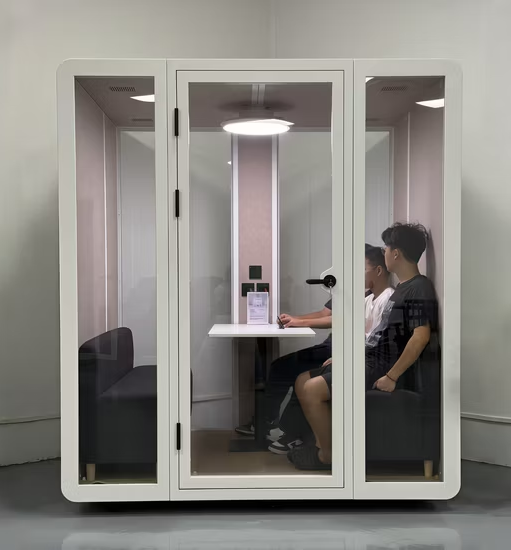 summit pod 3 people in